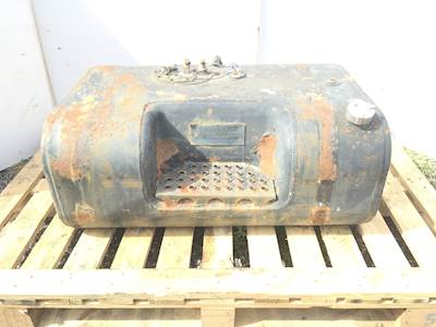 International CO-1750B Left Fuel Tank