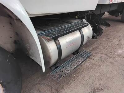 International DuraStar 4300 Left Fuel Tank