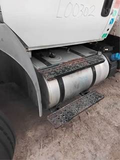 International DuraStar 4300 Left Fuel Tank