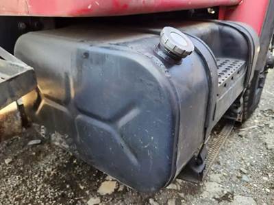 International F-1924; F-1954 Right Fuel Tank