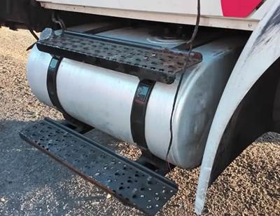 International MV607 Right Fuel Tank