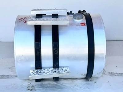 International RH613 Left Fuel Tank