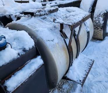 International RH613 Left Fuel Tank