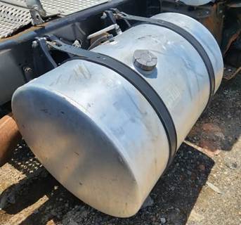 International RH613 Right Fuel Tank