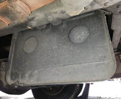 Isuzu NPR HD Fuel Tank for a 2006 Isuzu NPR-HD