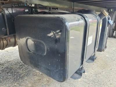 Kenworth K370 Left Fuel Tank