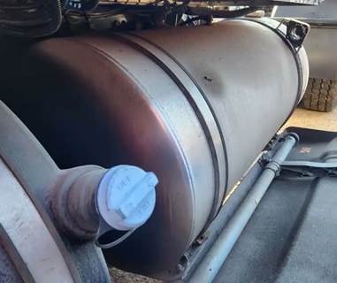 Kenworth T660 Left Fuel Tank