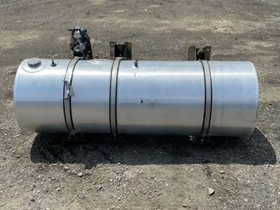 Kenworth T680 Right Fuel Tank