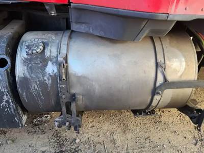 Kenworth T680 Left Fuel Tank