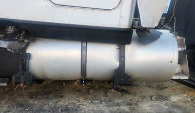 Kenworth T680 Left Fuel Tank