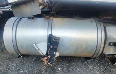 Kenworth T680 Right Fuel Tank