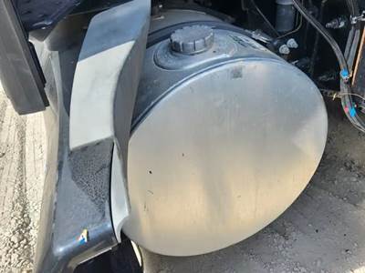 Kenworth T680 Left Fuel Tank