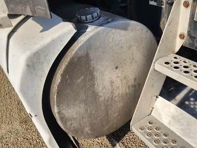 Kenworth T680 Left Fuel Tank