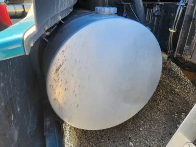 Kenworth T680 Left Fuel Tank