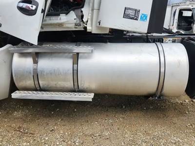 Kenworth T680 Left Fuel Tank