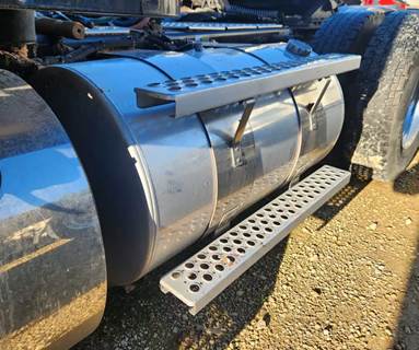 Kenworth T680 Left Fuel Tank