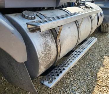 Kenworth T880 Left Fuel Tank