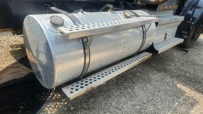 Kenworth W900 Right Fuel Tank