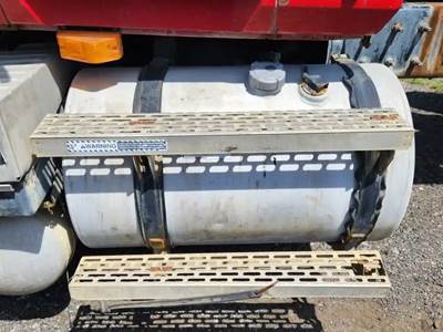Mack Granite CV713 Left Fuel Tank for a 2007 Mack CV713 Granite
