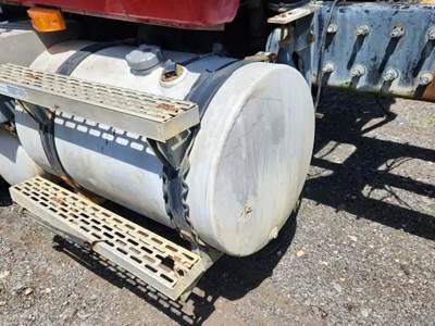 Mack Granite CV713 Left Fuel Tank for a 2007 Mack CV713 Granite