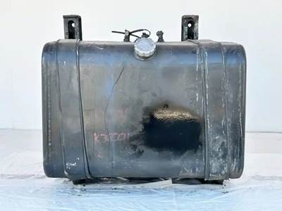 Mack LEU613 Left Fuel Tank