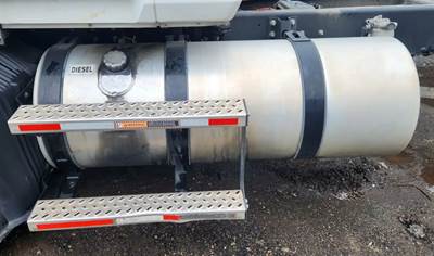 Mack MD Left Fuel Tank