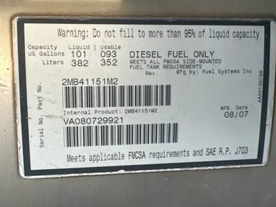 Mack Pinnacle CXU612 Right Fuel Tank for a 2008 Mack CXU612