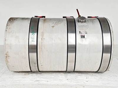 Mack Pinnacle CXU613 Right Fuel Tank for a 2014 Mack CXU613