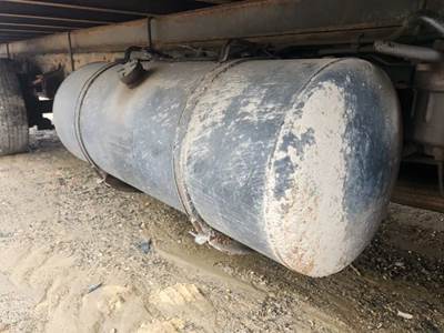 Mitsubishi FE-84D Right Fuel Tank