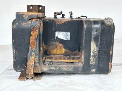 Peterbilt 335 Right Fuel Tank