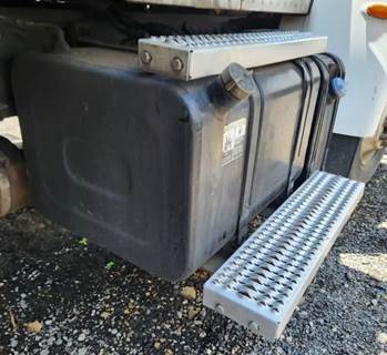 Peterbilt 337 Right Fuel Tank