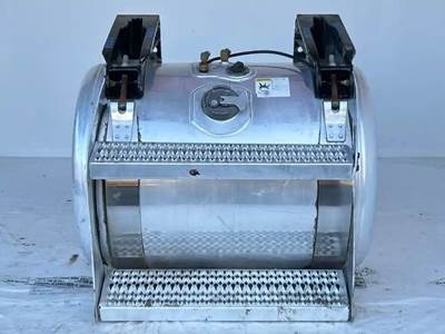 Peterbilt 365 Right Fuel Tank