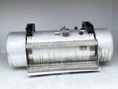 Peterbilt 365 Left Fuel Tank