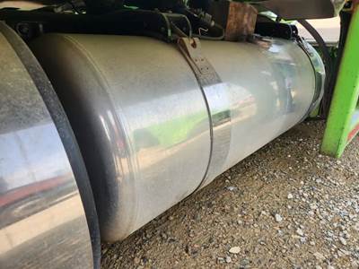 Peterbilt 389 Left Fuel Tank