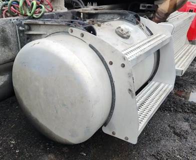 Peterbilt 567 Right Fuel Tank