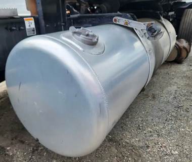 Peterbilt 579 Right Fuel Tank