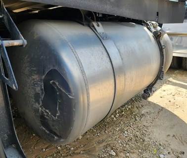 Peterbilt 579 Left Fuel Tank