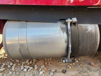 Peterbilt 579 Left Fuel Tank