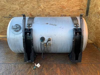 Peterbilt 587 Left Fuel Tank