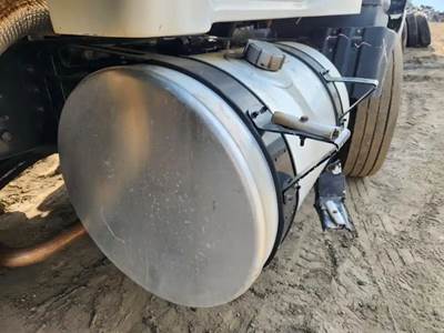 Sterling L9500 Right Fuel Tank