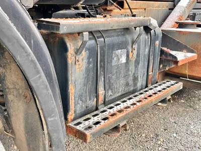 Sterling L9500 Left Fuel Tank