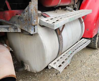 Sterling L9500 Right Fuel Tank