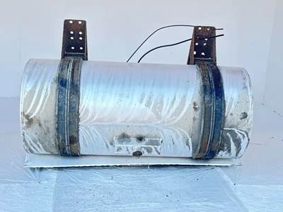 Manac Fuel Tank for a 2006 Manac Trailers Usa