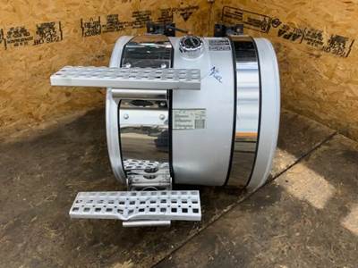 Volvo VNL Right Fuel Tank