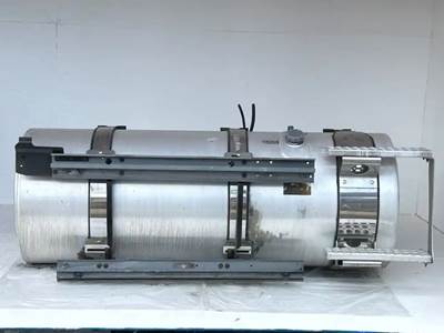 Volvo VNL Left Fuel Tank