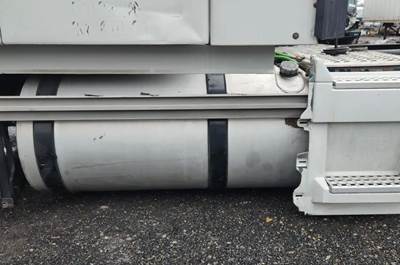 Volvo VNL Left Fuel Tank