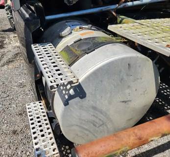 Volvo VNL Left Fuel Tank