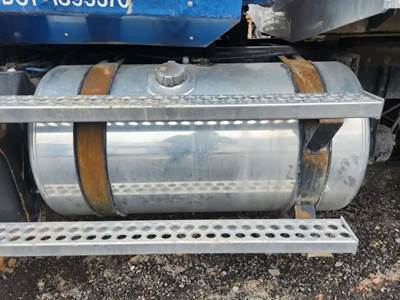 Western Star 4700 Left Fuel Tank