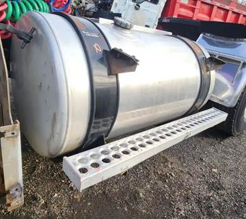 Western Star 4900SA Left Fuel Tank for a 2014 Western Star 4900 SA