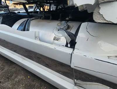 Western Star 5700 Right Fuel Tank